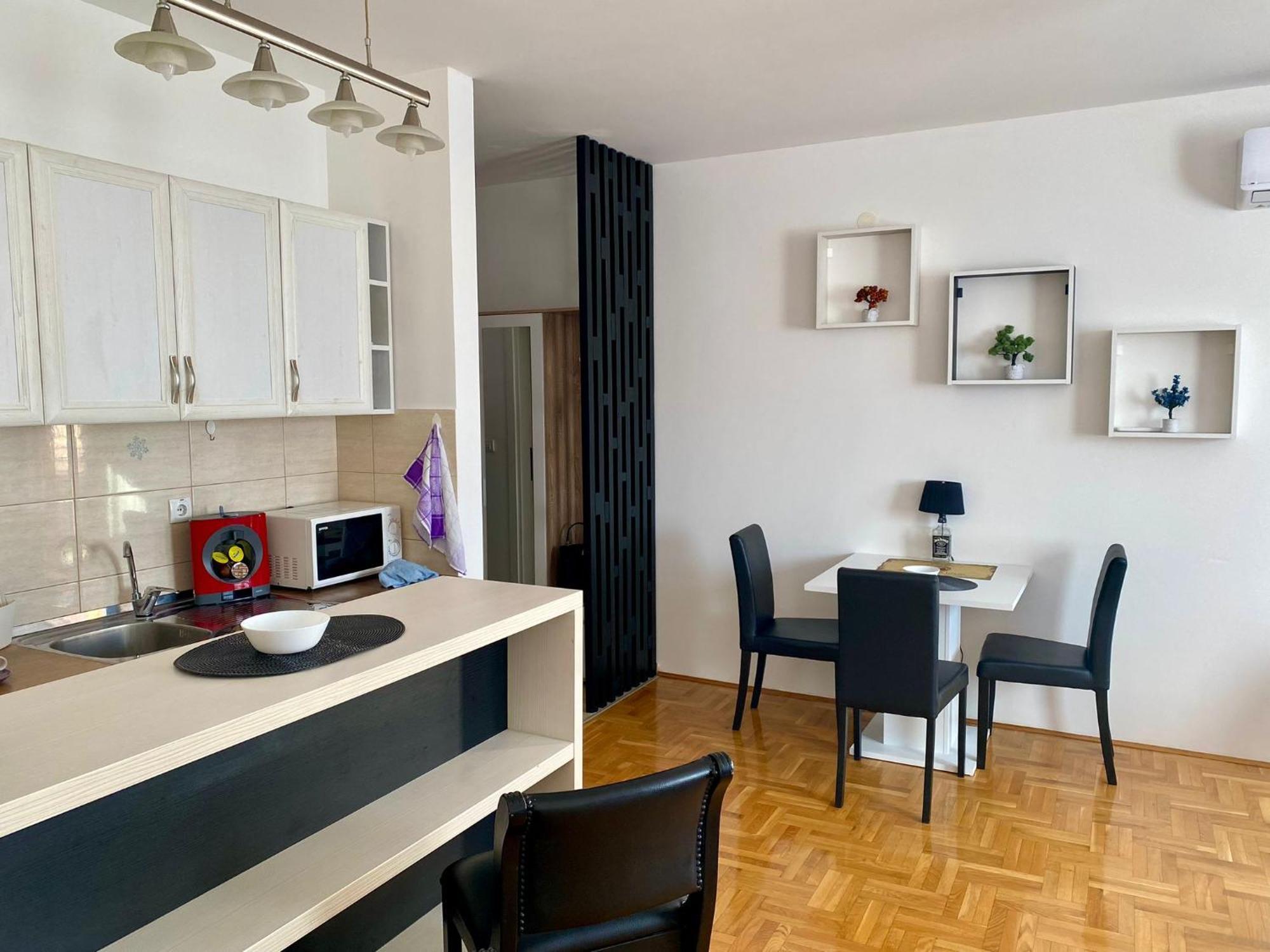 Apartment Ema Pozarevac