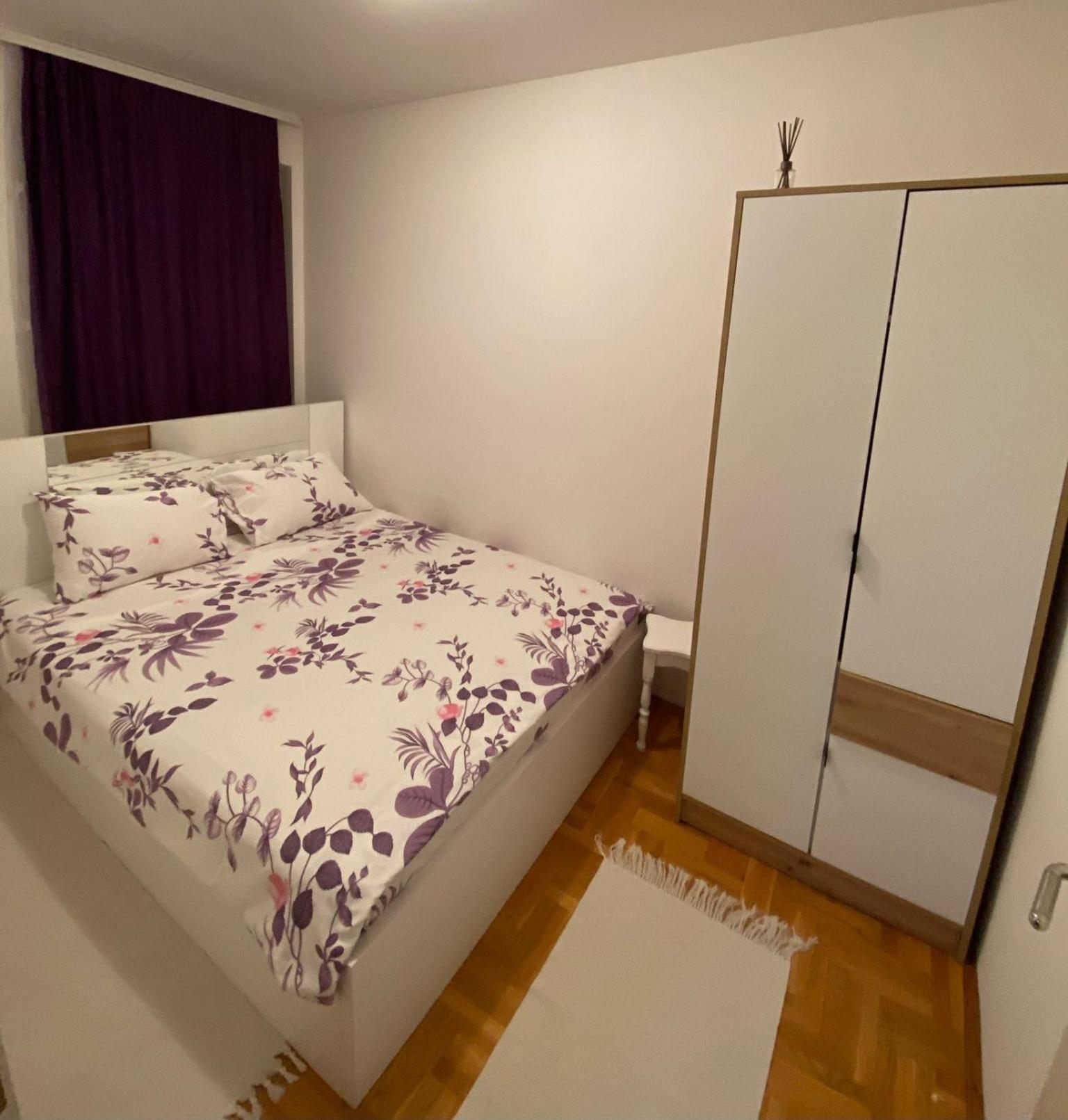 Ema Apartment *